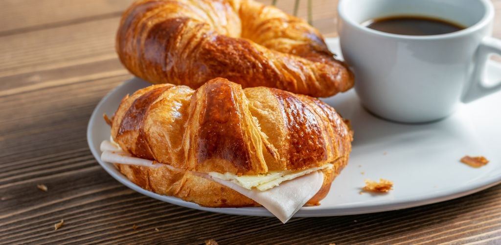 espresso and croissant jacksonville cafe